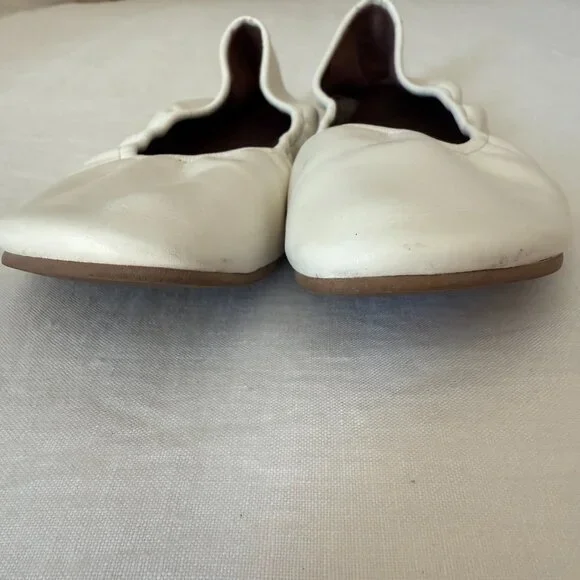 Reformation Cream Flats - Picture 5 of 6